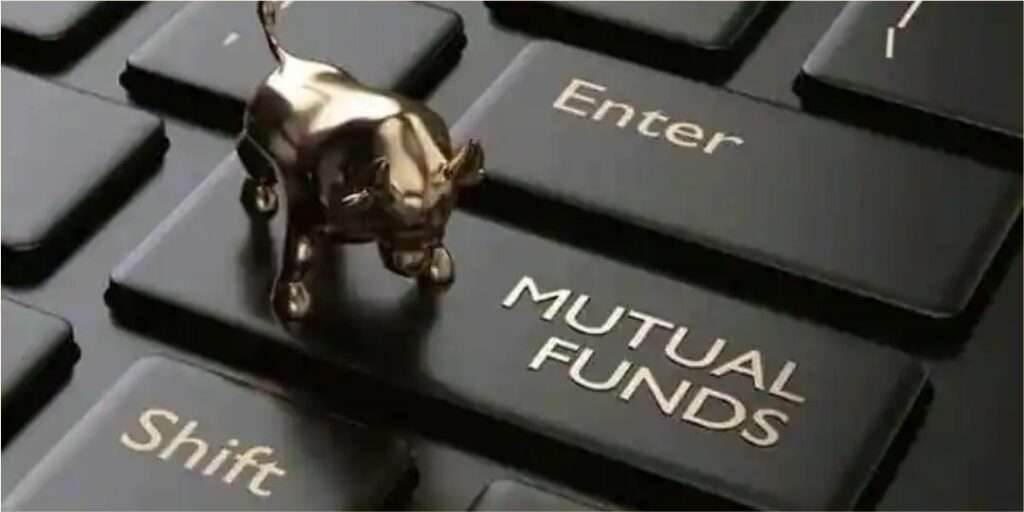 How do mutual funds work